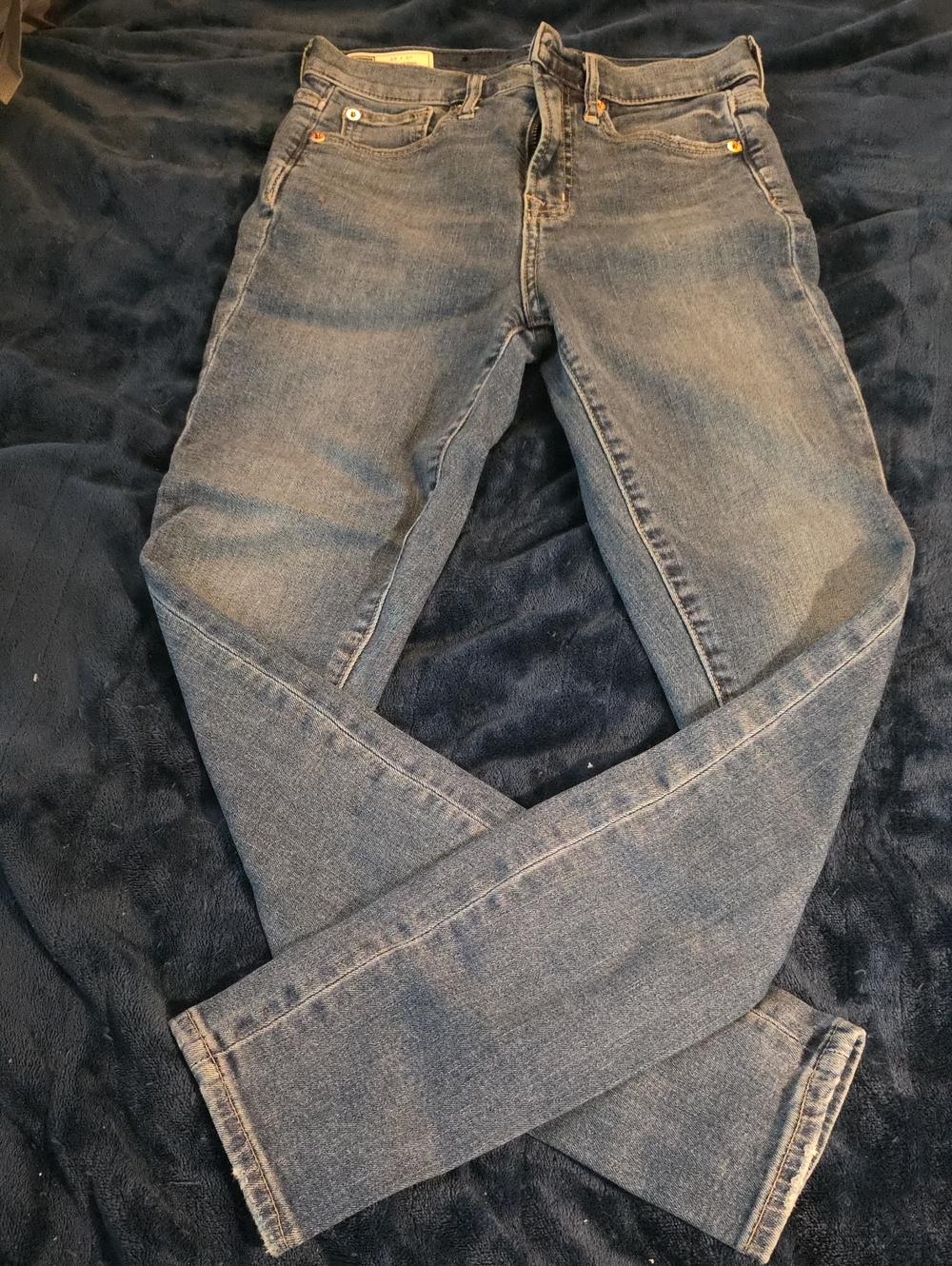 GAP Women's True Skinny High Rise Jeans in Faded Blue
